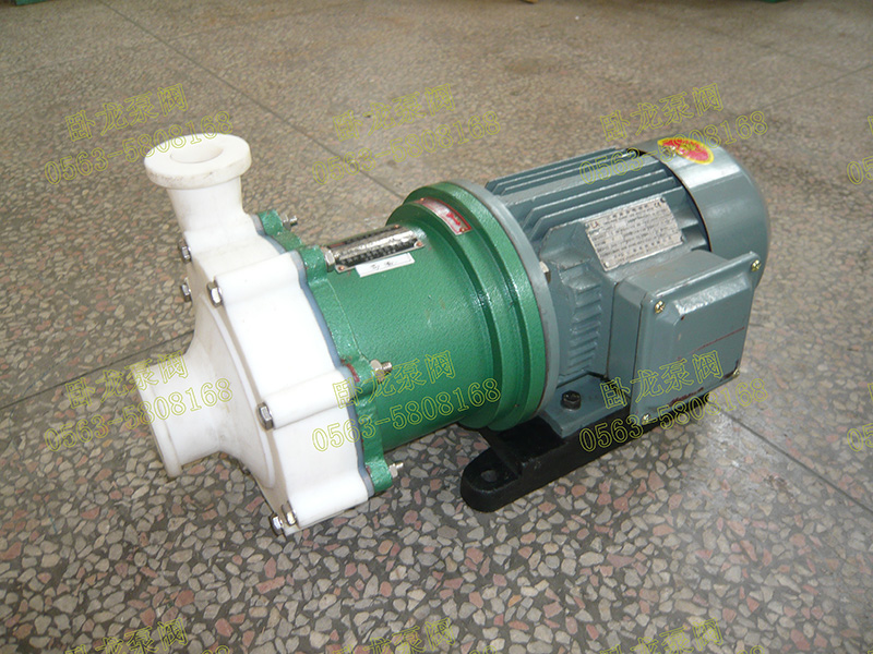CQB氟塑料磁力泵展示3